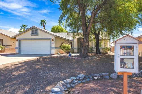 2078 E Sundance Dr, Fort Mohave, AZ, 86426-6371 | Card Image