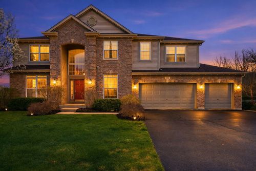 1181 Silver Lake Court, Pingree Grove, IL, 60140 | Card Image