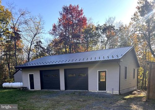 43 Stony Ln, NEWBURG, PA, 17240-9220 | Card Image
