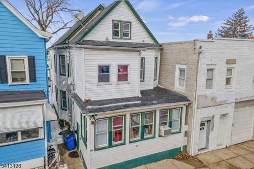 160 Burgess Pl, Passaic, NJ, 07055-3207 | Card Image