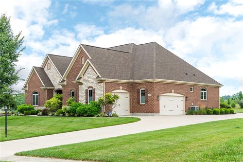 2722 Scarborough Pl, Beavercrk Twp, OH, 45385-2567 | Card Image