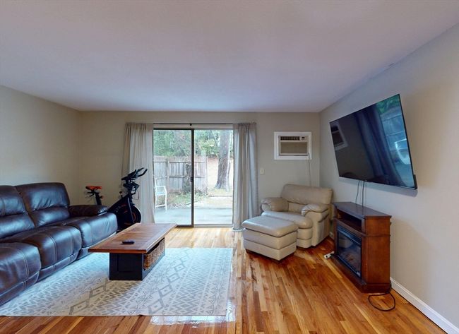27 - 27 Webster Ct, Condo with 2 bedrooms, 2 bathrooms and 2 parking in Amherst MA | Image 23