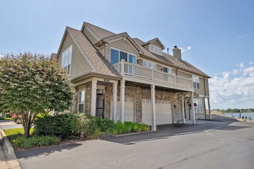 unit-b-325 Sundown Ct, Wauconda, IL, 60084-2958 | Card Image