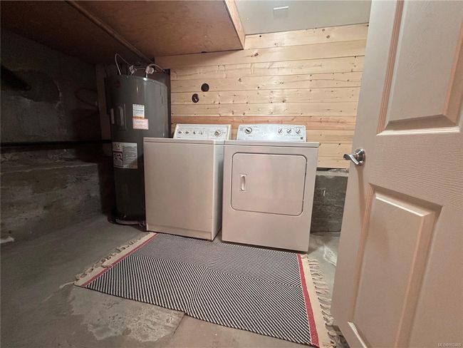 Studio Laundry | Image 25