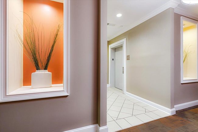 APT-201 - 3520 Central Ave, Condo with 2 bedrooms, 3 bathrooms and null parking in Memphis TN | Image 26