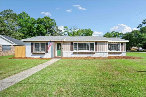 600 W 3rd St, Bay Minette, AL, 36507-3412 | Card Image
