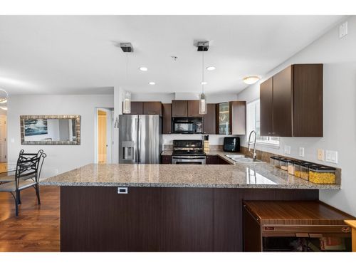 412-5488 198 St, Langley, BC, V3A1G2 | Card Image