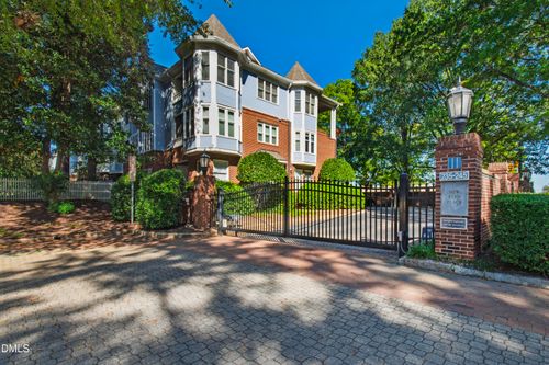 301-243 New Bern Pl, Raleigh, NC, 27601-1093 | Card Image