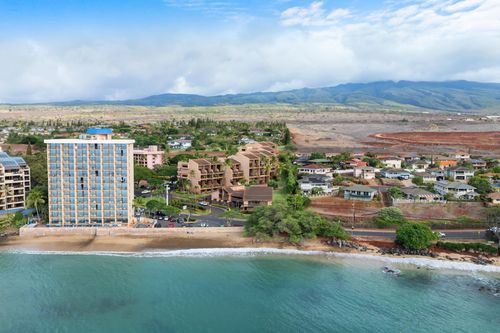 e304-4242 Lower Honoapiilani Rd, Lahaina, HI, 96761-5943 | Card Image