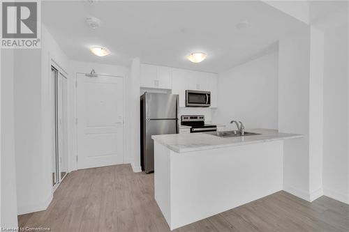 318-470 Dundas Street E, Waterdown, ON, L0R2H4 | Card Image