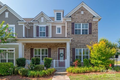 11608 Founders Park Ln, Pineville, NC, 28134-7464 | Card Image