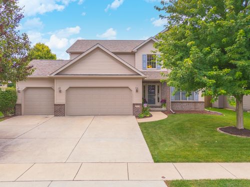 2945 Grey Hawk Dr, Normal, IL, 61761-7512 | Card Image