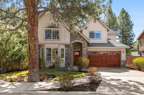 19543 Oceanspray Way, Bend, OR, 97702-2556 | Card Image