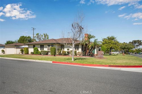 10253 Hopeland Ave, Downey, CA, 90241-2158 | Card Image