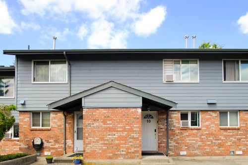 10-10736 Guildford Dr, Surrey, BC, V3R1W6 | Card Image