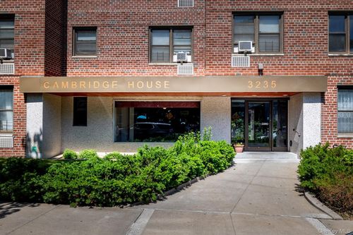 4l-3235 Cambridge Ave, Bronx, NY, 10463-3628 | Card Image