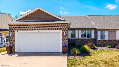 3514 Chanticleer Court, Uniontown, OH, 44685 | Card Image