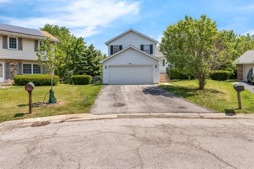 305 Elwood Ct, Westmont, IL, 60559-2806 | Card Image