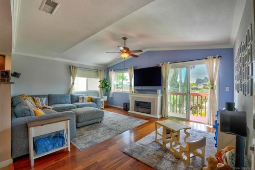 1225 Portola Ave, Spring Valley, CA, 91977-4529 | Card Image