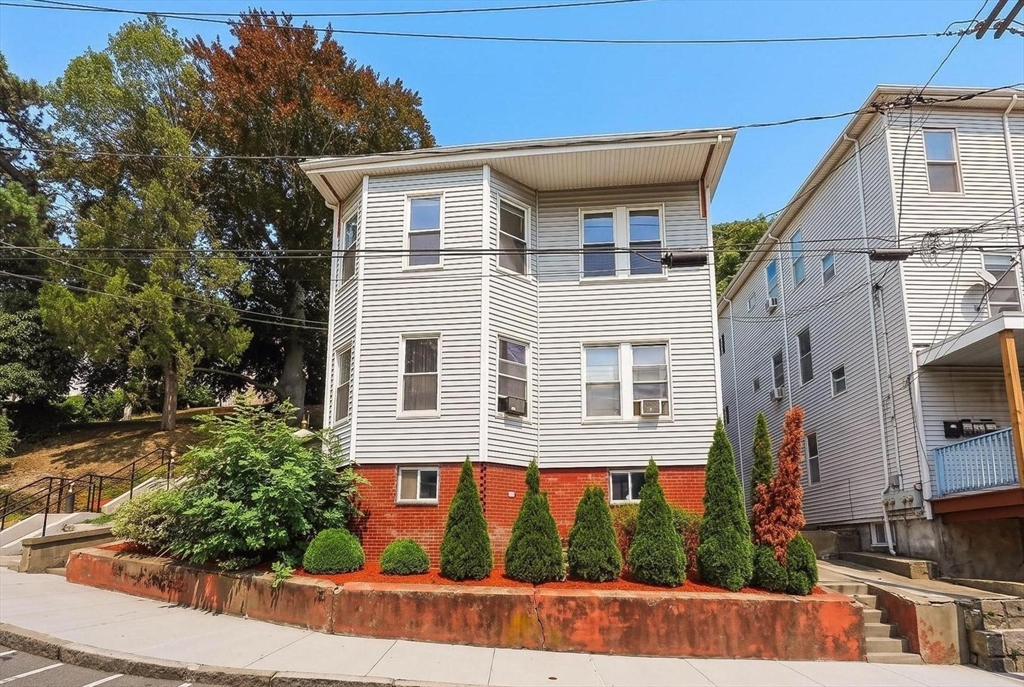 Residential Income in Chelsea 2