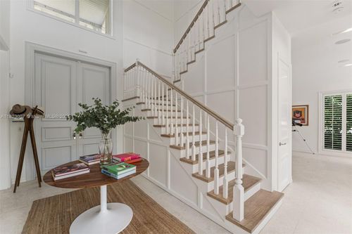 220 Cypress Dr, Key Biscayne, FL, 33149-1208 | Card Image