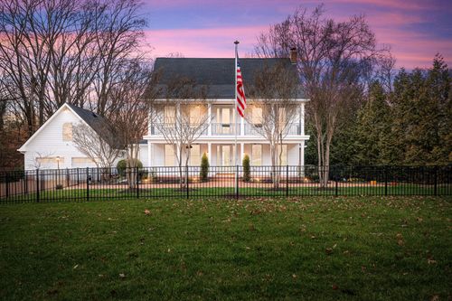 3863 Saundersville Ferry Rd, Mount Juliet, TN, 37122-2078 | Card Image