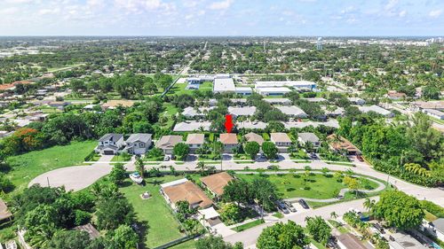 430 Lucky Ln, Delray Beach, FL, 33444-8147 | Card Image