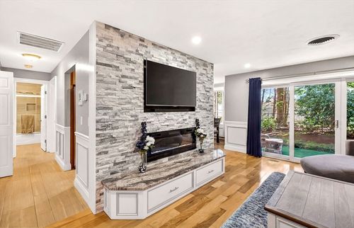 102-31 Church Grn, Taunton, MA, 02780-3437 | Card Image