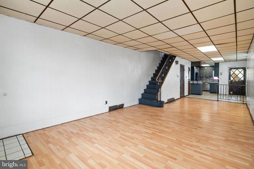 6217 Grays Ave, PHILADELPHIA, PA, 19142-2328 | Card Image