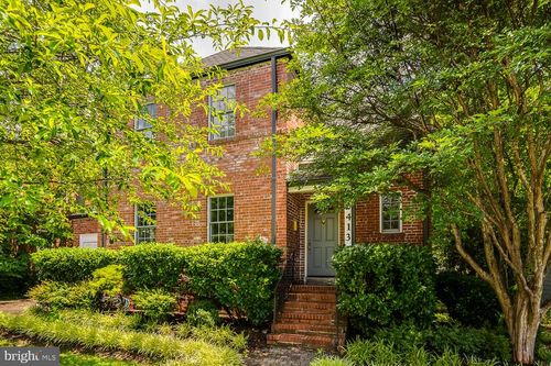 2413 Taylor Ave, ALEXANDRIA, VA, 22302-3307 | Card Image