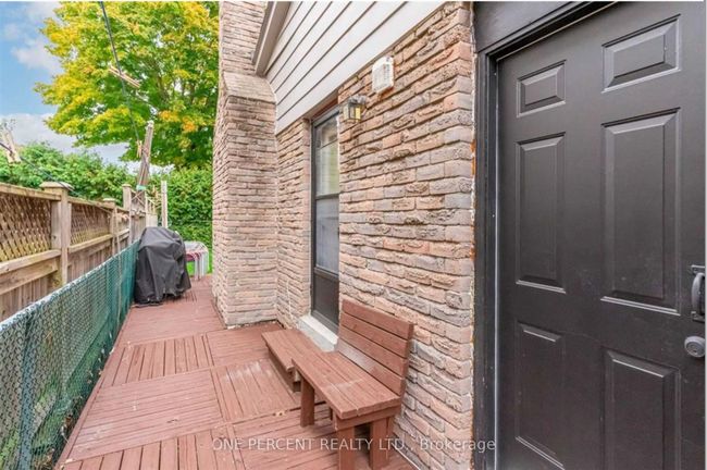 BSMT - 72 Ashton Rd, House other with 2 bedrooms, 1 bathrooms and 1 parking in Newmarket ON | Image 18