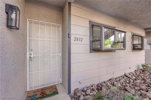 2-2832 Bluebonnet Dr, Henderson, NV, 89074-2476 | Card Image