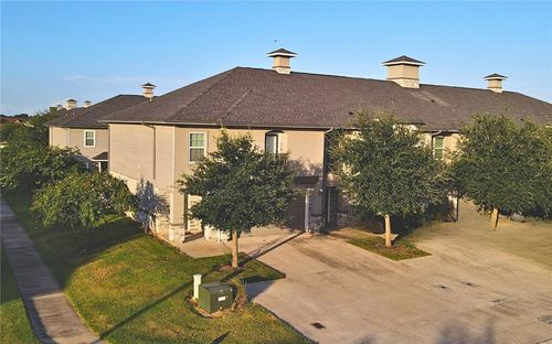 3401 Papa Bear Dr, College Station, TX, 77845-1411 | Card Image