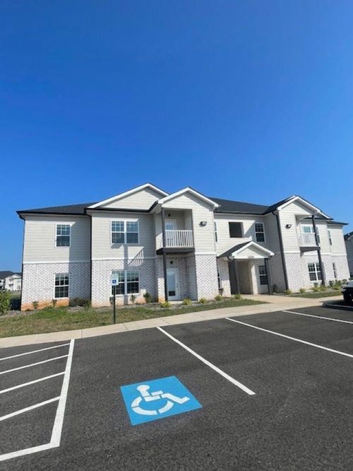 5294 Bakers Spring St, Bowling Green, KY, 42101-7731 | Card Image