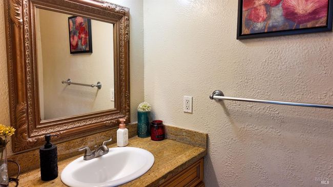 APT-2 - 100 Del Rio Ct, Condo with 2 bedrooms, 2 bathrooms and 2 parking in Vacaville CA | Image 18