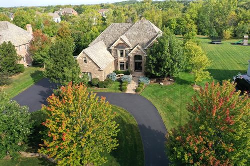 162 Cardinal Dr, Hawthorn Woods, IL, 60047-7567 | Card Image