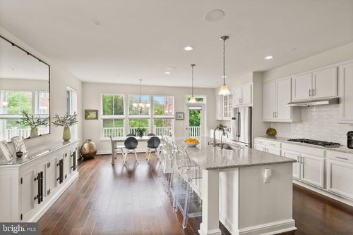 11687 Sunrise Square Pl, RESTON, VA, 20191-1435 | Card Image