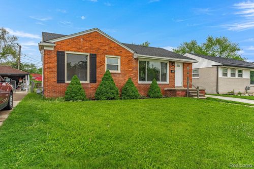 808 Pagel Ave, Lincoln Park, MI, 48146-3185 | Card Image