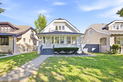 2836 N 39th Street, Milwaukee, WI, 53210 | Card Image