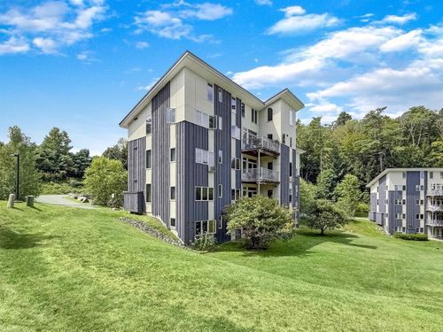 2b-11 Gile Dr, Hanover, NH, 03755-3719 | Card Image