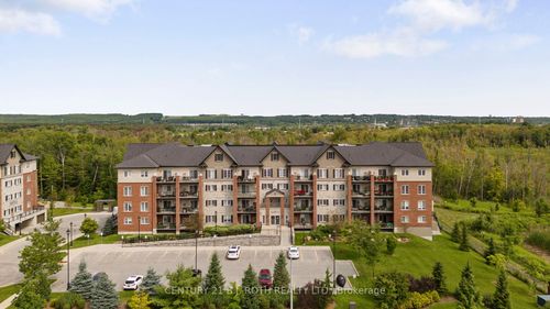 207-5 Greenwich St, Barrie, ON, L4N7Y8 | Card Image