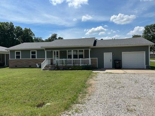 200 S Karner St, Altamont, KS, 67330-9244 | Card Image