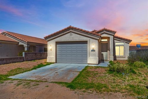 1959 Golden Gate Ave, Kingman, AZ, 86401-4038 | Card Image