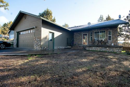 11238 Nw King Ave, Prineville, OR, 97754-8609 | Card Image