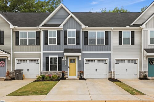 320 Kensley Dr, Greenville, SC, 29617-1272 | Card Image