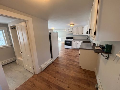 apt-3-11 Pearl Ln, Farmington, NH, 03835-3344 | Card Image