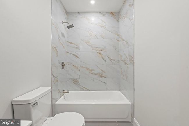 6445 N Sydenham St, Townhouse with 3 bedrooms, 2 bathrooms and null parking in PHILADELPHIA PA | Image 28
