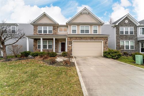 32815 Rebecca Ln, Avon Lake, OH, 44012-3705 | Card Image