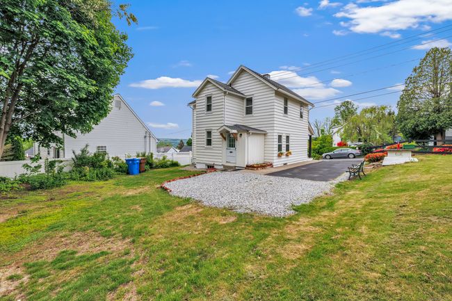 51 Wheeler St, House other with 3 bedrooms, 2 bathrooms and 2 parking in Shelton CT | Image 5