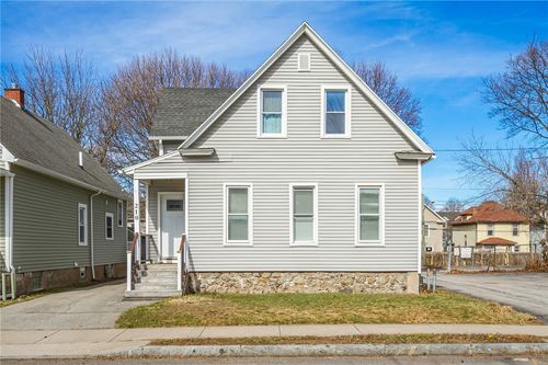 210 Henrietta St, Rochester, NY, 14620-1512 | Card Image